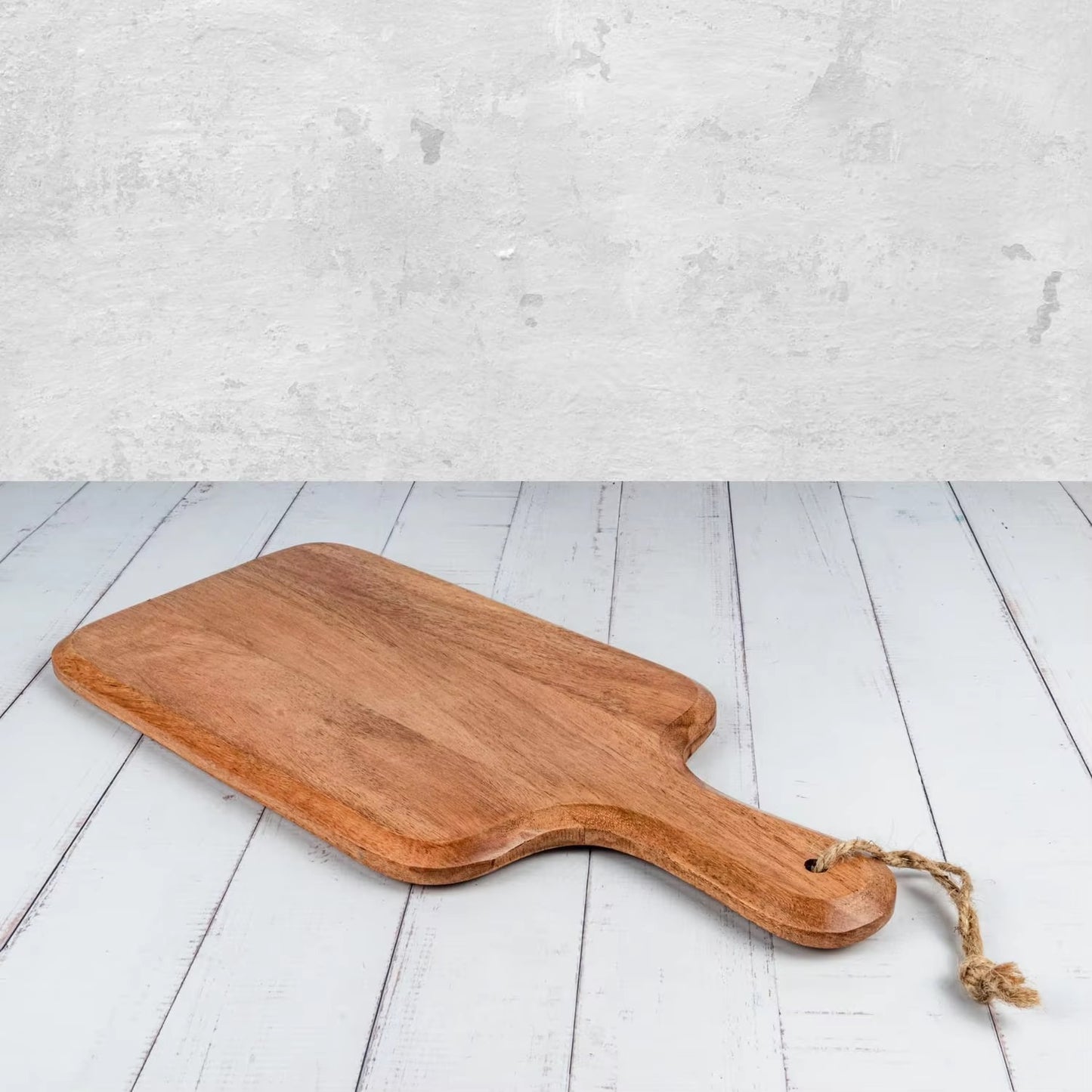 Premium Acacia Oar-Style Face-Grain Cutting Board