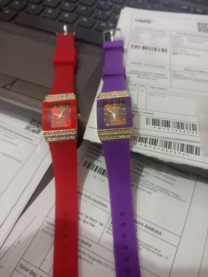 Luxury Women’s Diamond Quartz Watch – Elegant Square Dial Wristwatch With Crystal Accents And Stylish Silicone Strap